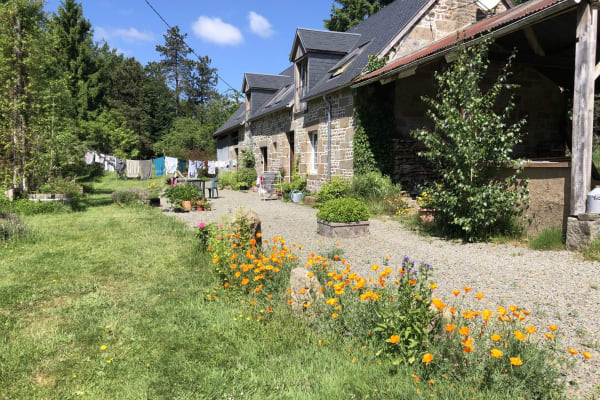 House sit in Vire, France