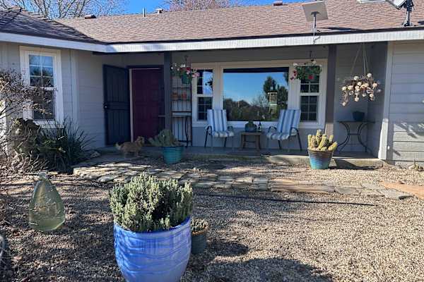 House sit in Paso Robles, CA, US