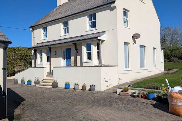 House sit in Ballasalla, Isle of Man