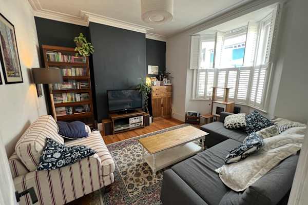 House sit in Brighton, United Kingdom