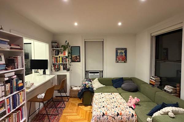 House sit in Brooklyn, NY, US