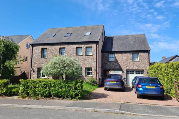 House sit in Llangorse, United Kingdom