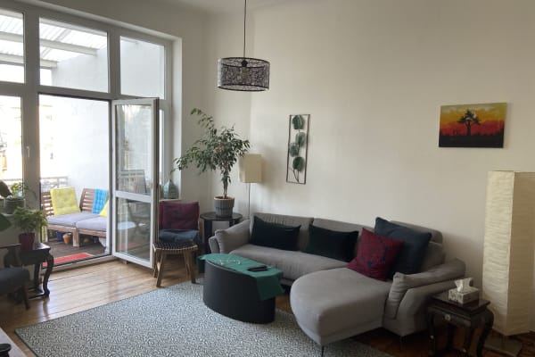 House sit in Bonn, Germany