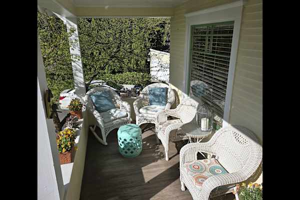 House sit in Burien, WA, US