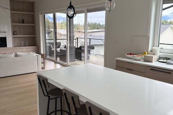 House sit in Squamish, BC, Canada