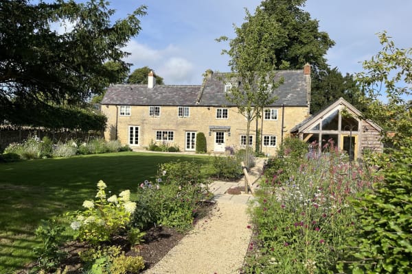 House sit in Brackley, United Kingdom