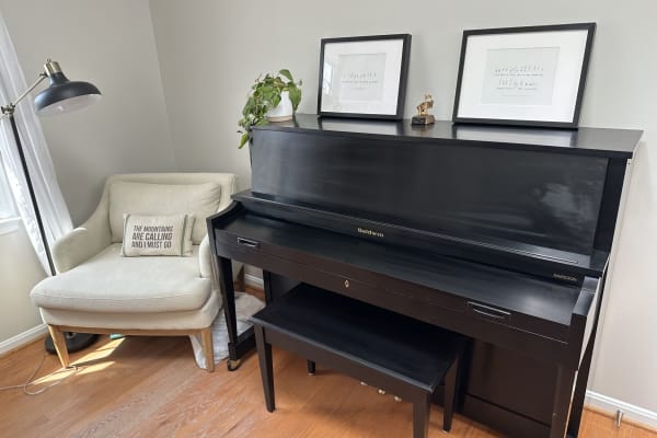 House sit in Pasadena, MD, US