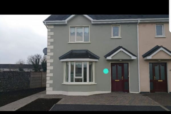 House sit in Tuam, Ireland