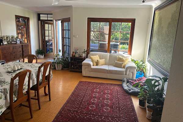 House sit in Canberra, Australian Capital Territory, Australia