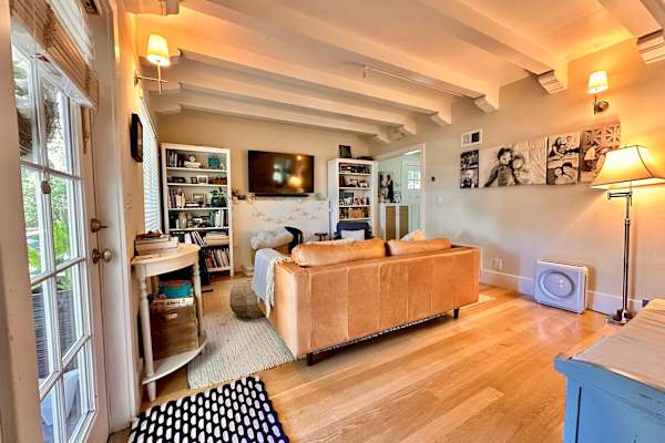 House sit in San Anselmo, CA, US