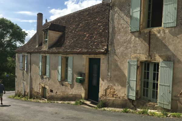 House sit in Beaumont-du-Périgord, France