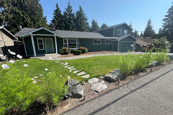 House sit in Edmonds, WA, US