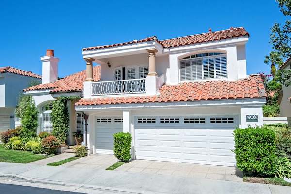 House sit in Newport Beach, CA, US