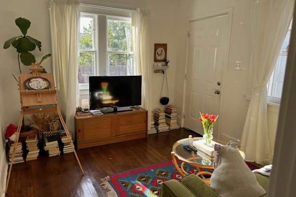 House sit in Santa Monica, CA, US
