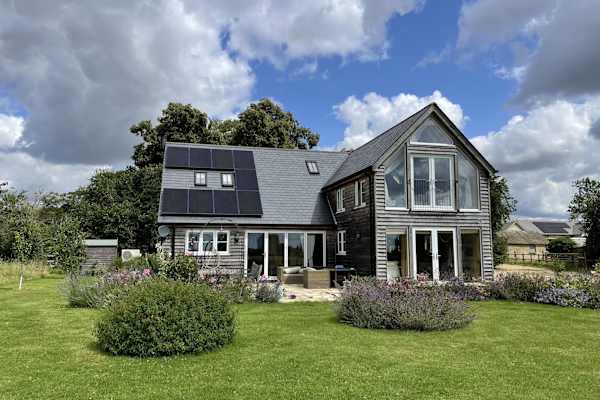 House sit in Chesterton, United Kingdom