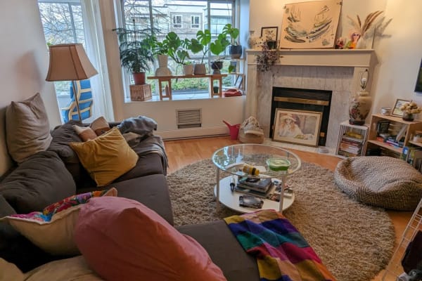 House sit in Vancouver, BC, Canada