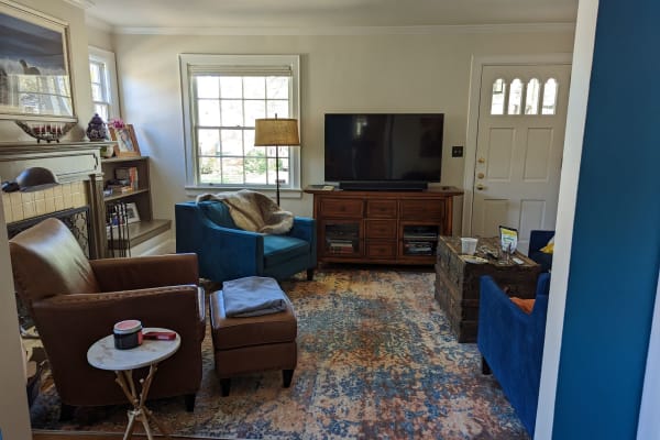 House sit in Charlotte, NC, US