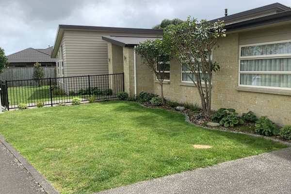 House sit in Paraparaumu, New Zealand