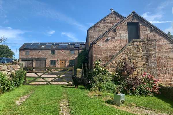 House sit in Leek, United Kingdom