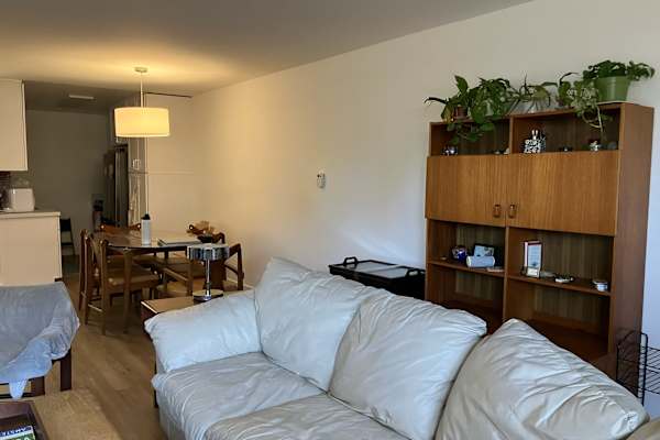 House sit in Santa Monica, CA, US