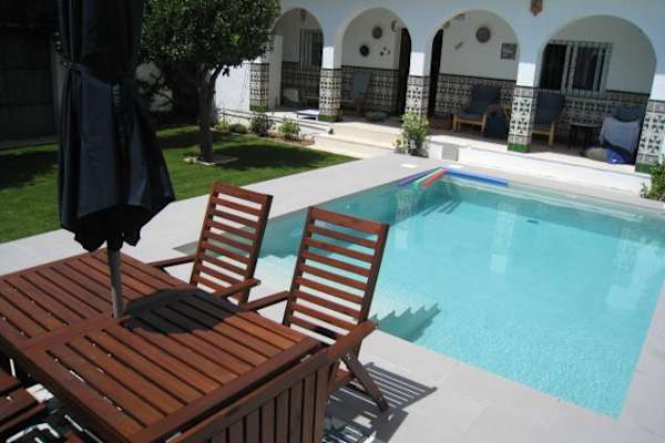 House sit in Paterna de Rivera, Spain