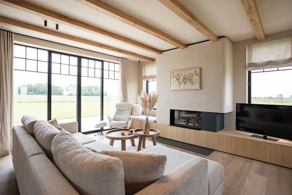 House sit in Tiegem, Belgium