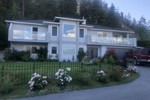 House sit in Summerland, BC, Canada