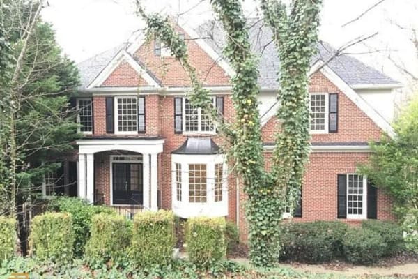House sit in Cumming, GA, US