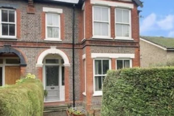 House sit in Kings Langley, United Kingdom