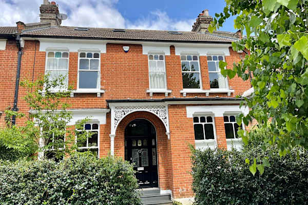 House sit in London, United Kingdom