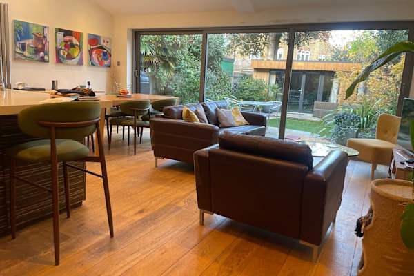 House sit in Teddington, United Kingdom