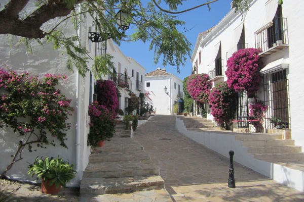 House sit in Marbella, Spain