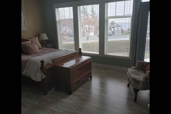 House sit in Deep Bay, BC, Canada