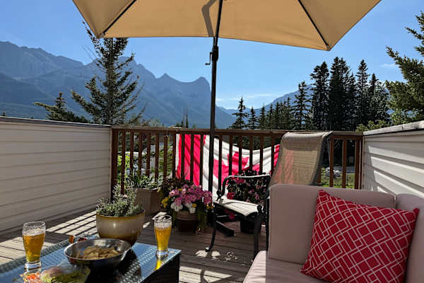 House sit in Canmore, AB, Canada
