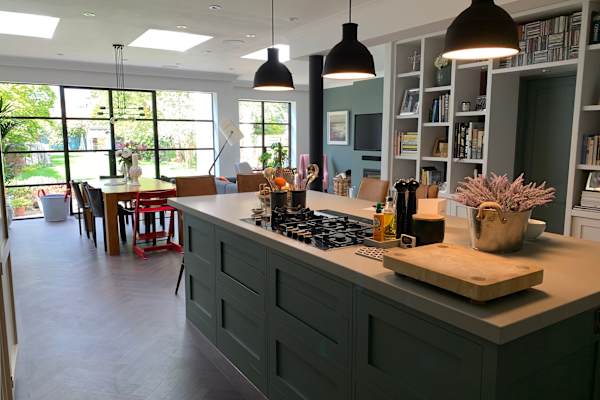 House sit in Hampton Court, United Kingdom