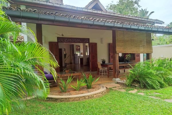 House sit in Unawatuna, Sri Lanka
