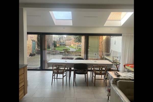 House sit in Milton Keynes, United Kingdom