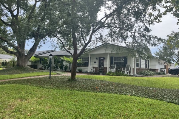 House sit in Maitland, FL, US