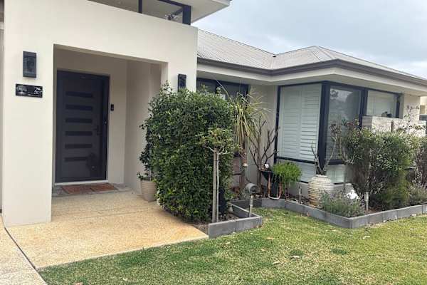 House sit in Perth, WA, Australia