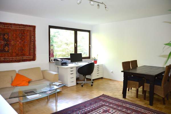 House sit in Munich, Germany