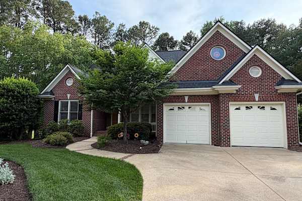 House sit in Cary, NC, US