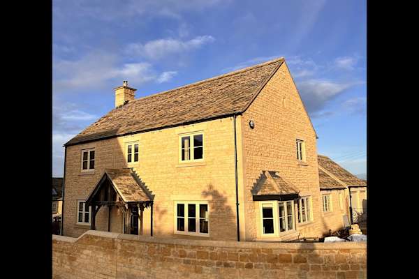 House sit in Stow on the Wold, United Kingdom