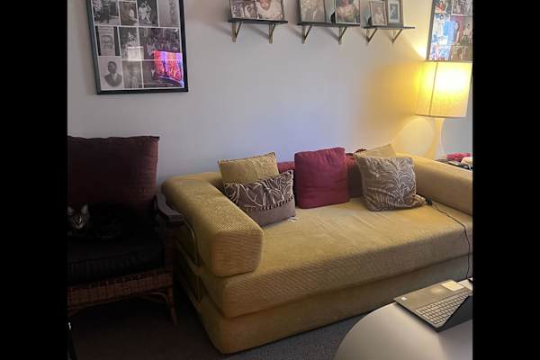 House sit in Philadelphia, PA, US