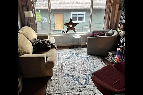 House sit in Campbell River, BC, Canada