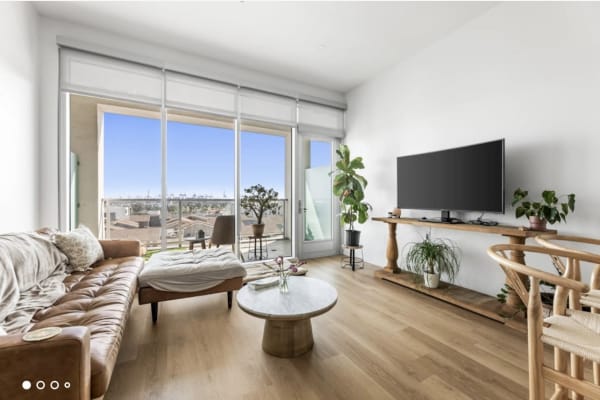 House sit in Long Beach, CA, US