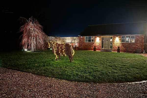 House sit in Haddenham, United Kingdom