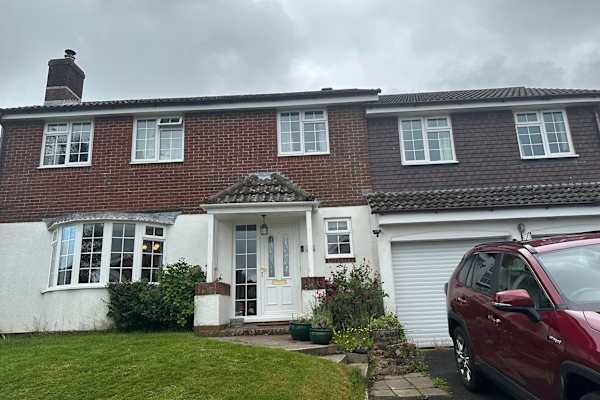 House sit in Heathfield, United Kingdom