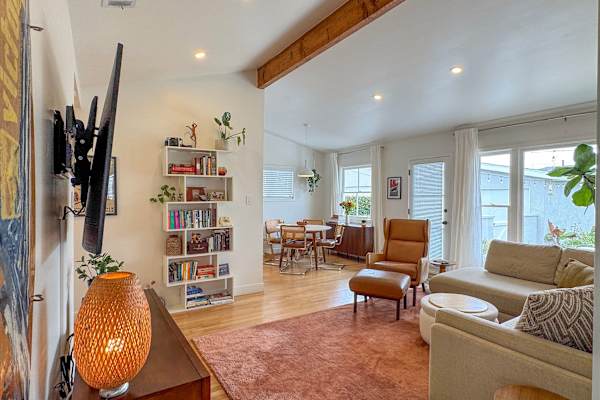 House sit in Torrance, CA, US