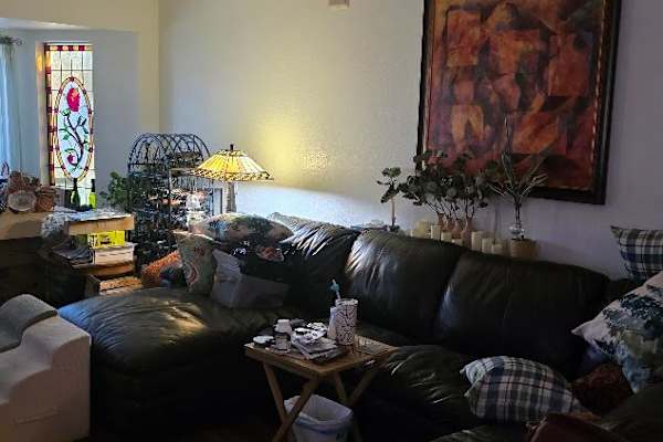 House sit in Phoenix, AZ, US