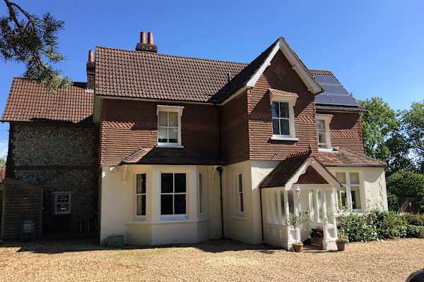 House sit in South Harting, United Kingdom